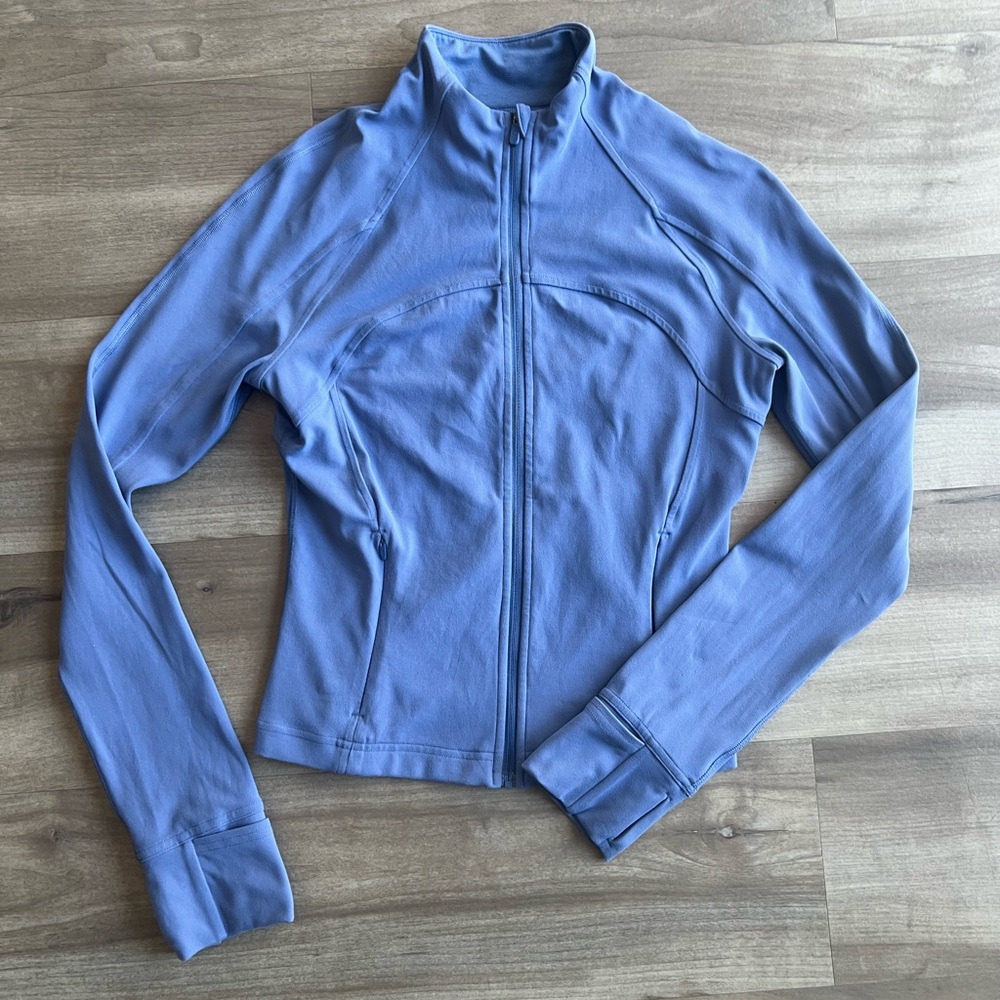 Lululemon Nulu Cropped Define Jacket (W3FRUS) in Water Drop Size 6